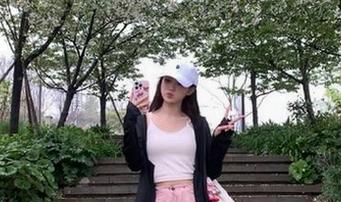 欢迎回归！17吃瓜网重磅更新上线，带给你最新吃瓜信息和乐趣！