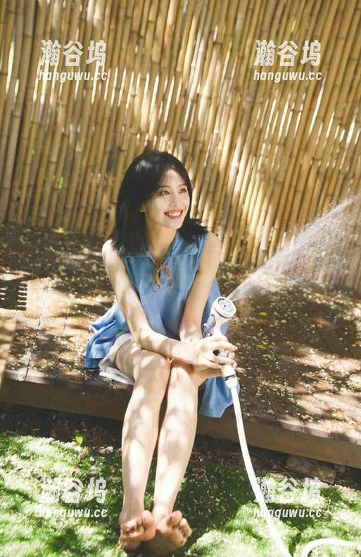 17吃瓜网 在17吃瓜网官网的首页,获取最热热门吃瓜新闻,网址就在这里等你哦!