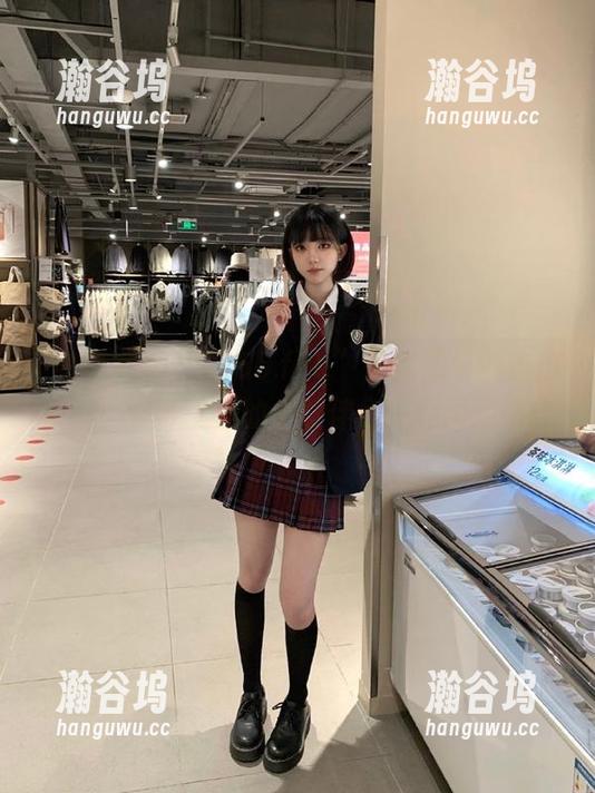 455.fun “455.fun”是我心中的吃瓜入口,快带上你的小伙伴们一起围观吧!