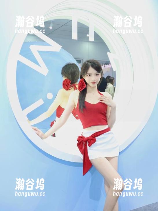 51.com官网，直达最新潮流吃瓜信息，引领你走在热点前沿！