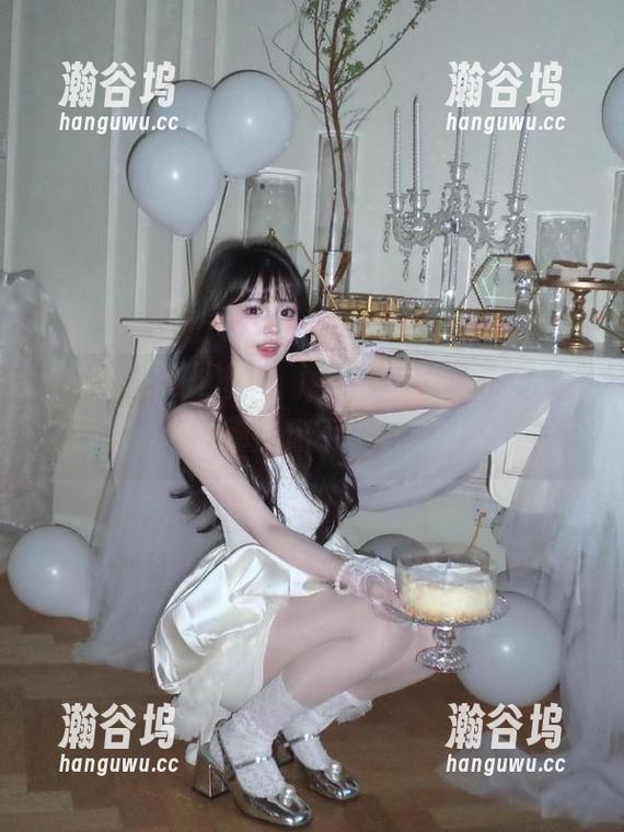 深入丿丿51cg.fun的吃瓜线路，收藏那些你不能错过的瞬间！