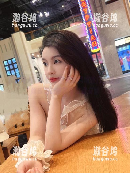 51吃瓜 观看51吃瓜黑料网曝门,感受娱乐圈的痛苦与荣耀交替