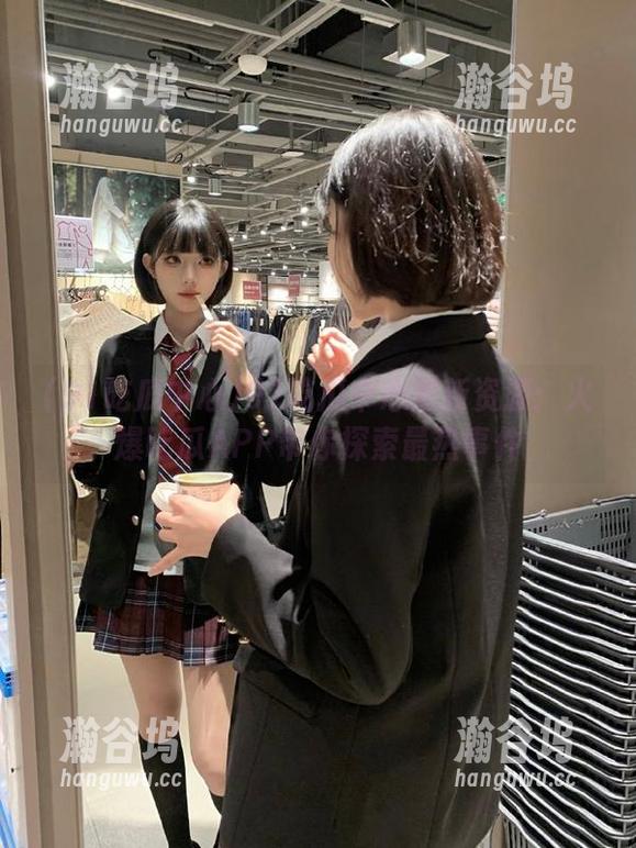 91吃瓜中心 91吃瓜中心最新资源:火爆吃瓜APP带你探索最热事件
