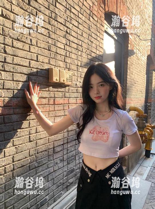 91吃瓜中心 快来91吃瓜中心的网址和网页,和小伙伴们一起分享吃瓜趣事吧!