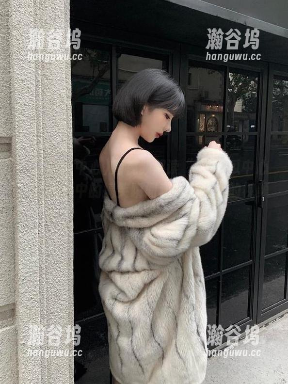 91吃瓜中心 用视频解读“91吃瓜中心”:生活中的搞笑瞬间和荔枝咕咕的视频合集