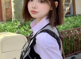 CG91吃瓜视频：直达你的动漫游戏之心，精彩之旅即刻开启！