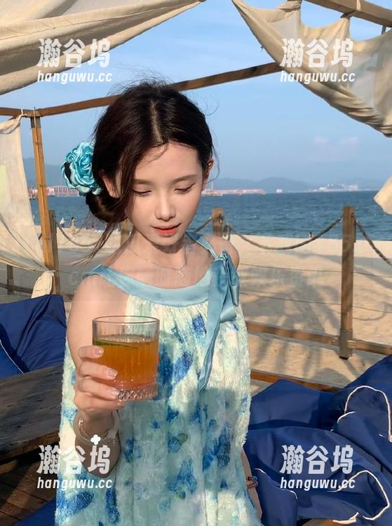 hl155 吃瓜爱好者必备,下载hl155.ccm让你随时随地获取娱乐资讯