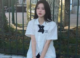 在zztt21app上，我们一起畅聊明星八卦，分享吃瓜见闻和感受！