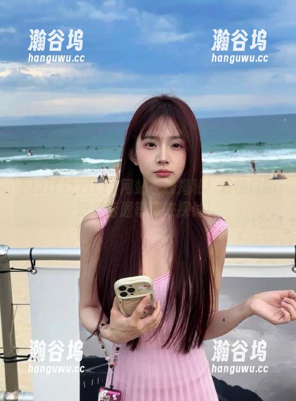 zztt zztt11网站在线揭秘!最热门的吃瓜话题等你来探讨!