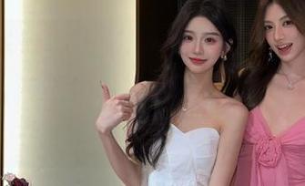 在“heiliao不打烊”的传送门中下载，开启heiliao不打烊的吃瓜之旅，获取第一手资讯！