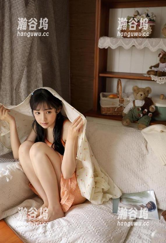 九一吃瓜 在“九一吃瓜”里,直达你的兴趣点,导航轻松吃瓜时光