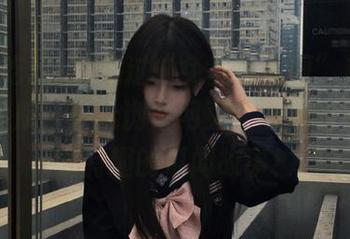 通过“免费吃瓜网”超级可爱的导航，轻松浏览网页，与你的朋友分享有趣的瓜闻故事！