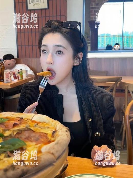 冲哥精选 冲哥精选vip最新更新!我每天都等不及要看里面的八卦哦