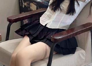 在“吃瓜君”网站上，获取最新娱乐新闻，网址：www.chiguajun.com