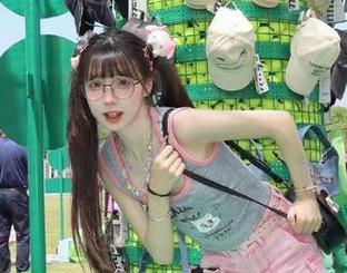 永久畅通的“吃瓜导航”，让美味八卦随时为你导航，轻松围观！