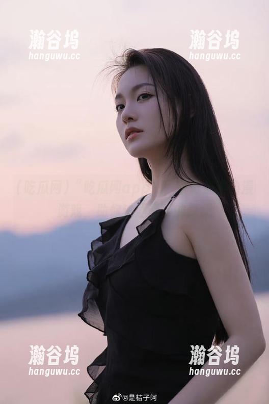 “吃瓜网app”：收藏最热动漫游戏，助你追逐青春的梦想
