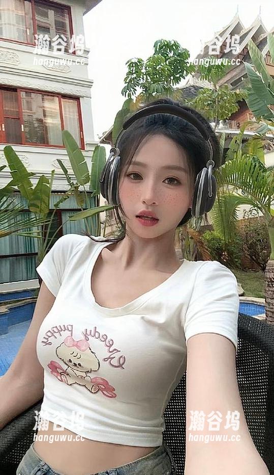 网红黑料 收藏网红黑料吃瓜的秘密线路,了解更多内幕消息吧!