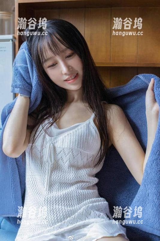 黑料不打烊 观看“355fun黑料不打烊”,及时了解最新的黑料揭秘与追踪信息