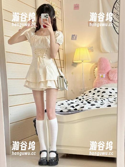 黑料在线 黑料在线网站更新啦!直达最受欢迎的黑料,快和小伙伴们一起围观~