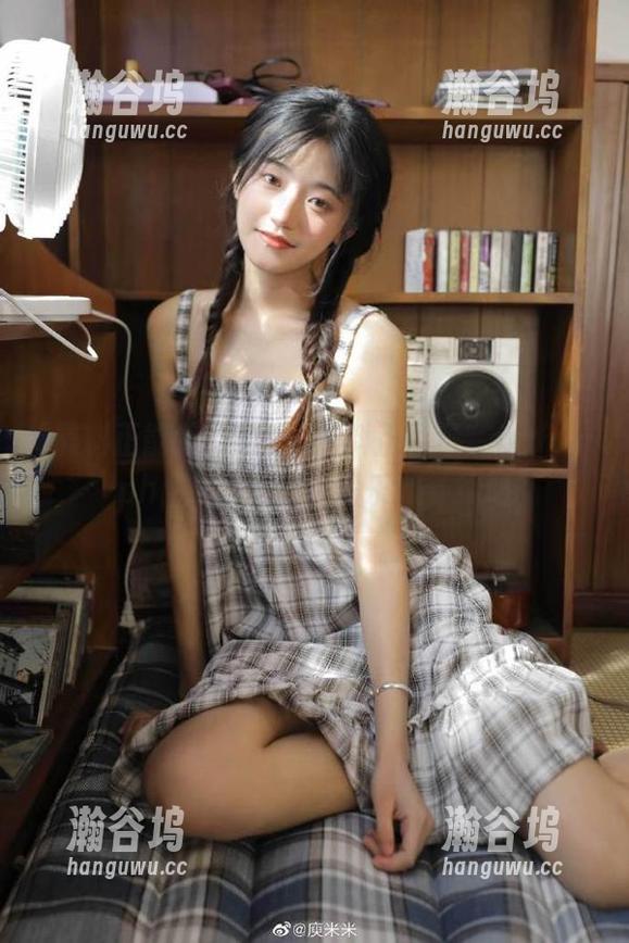 跟随“黑料正能量”index.php探索神秘的娱乐八卦线路