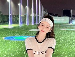 探索“福利黑料正能量信息网”的导航新功能，为你的吃瓜之旅增添无限可能！