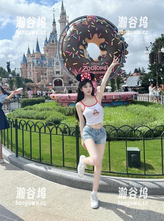 黑料正能量 福利su黑料正能量入口:登录官网获取精彩视频,及时掌握最新吃瓜动态!