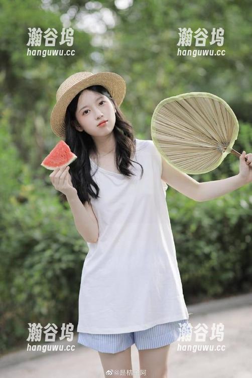 黑料永远不打烊 在“黑料永远不打烊”的网页上,在线追踪明星绯闻,尽情吃瓜不停歇