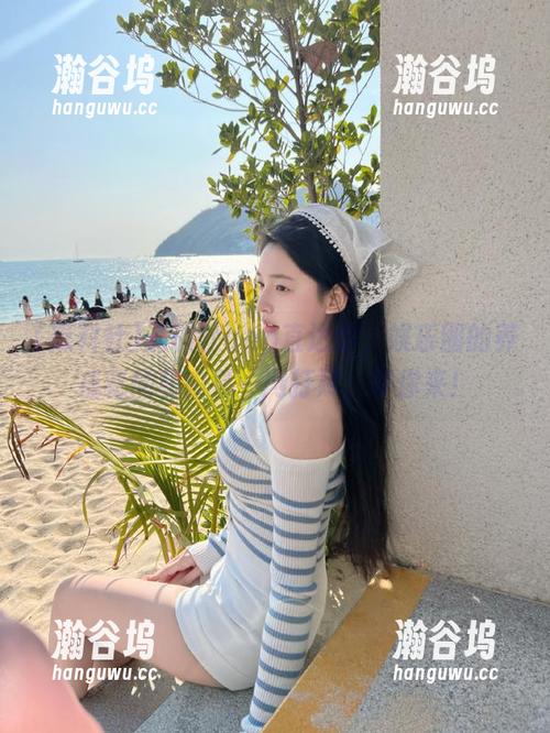 黑料社 黑料社app直达你,娱乐圈的养成秘闻和内幕一网打尽,等你来!