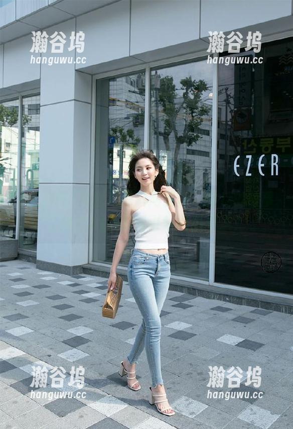 黑料网 揭秘“黑料网最新”背后的故事,这款app如何引领吃瓜潮流?