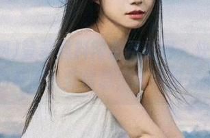 登录黑料网免费账号，快速收藏你的专属八卦信息，吃瓜更方便！
